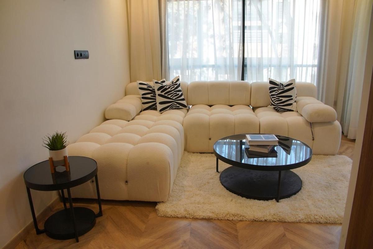 Cozy Moderne Et Equipe Apartment Casablanca